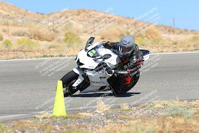 media/Oct-14-2023-TrackXperience (Sat) [[0517685739]]/Level 1/session 3 turn 2/